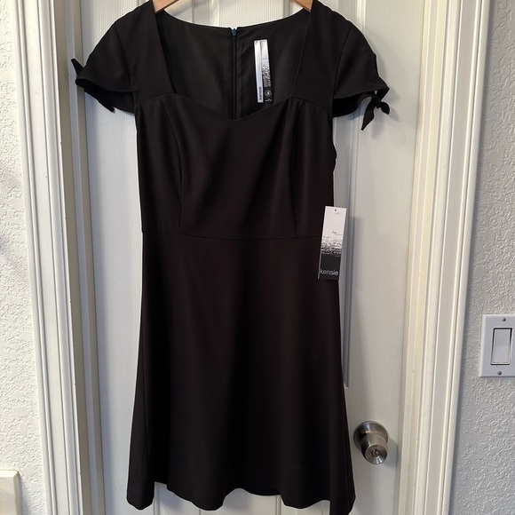 NEW Kensie Fit & Flare Black Dress NWT Queen Anne Neckline Tie Short Sleeves - Picture 1 of 8
